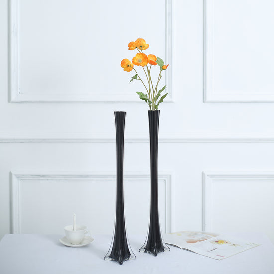 black eiffel tower vase